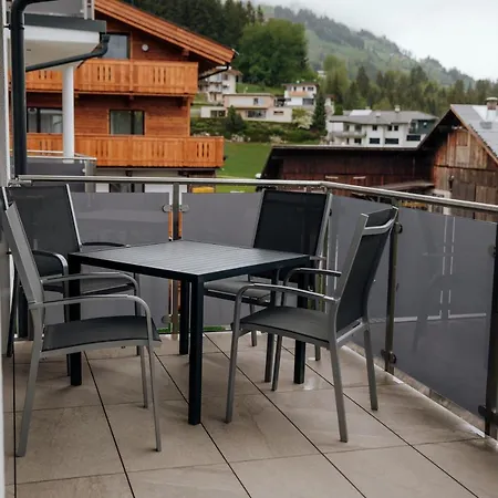 Апартаменти Zillertal Juwel Фюген