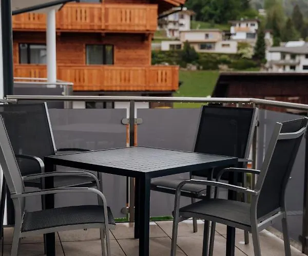 Apartment Zillertal Juwel Fuegen